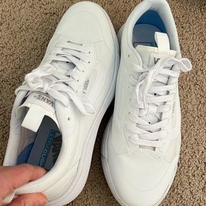 LIKE NEW Vans UltraRange women’s shoes